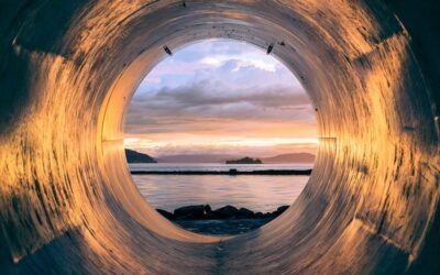 The Hole in the Middle: Stewarding Your Mid-Level Donors